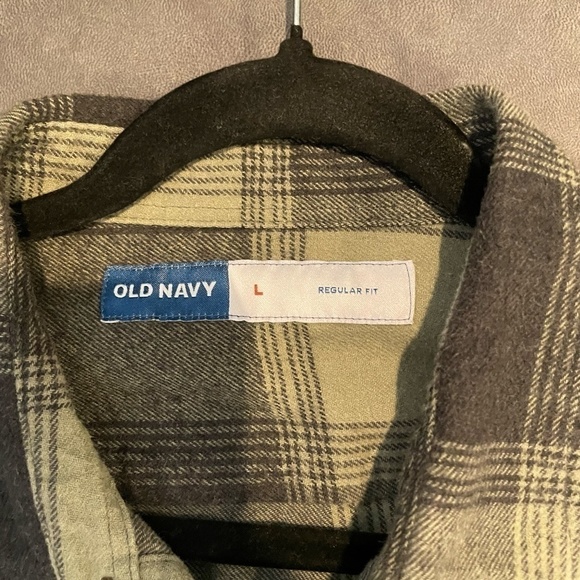 Green Old Navy Flannel - Picture 3 of 3